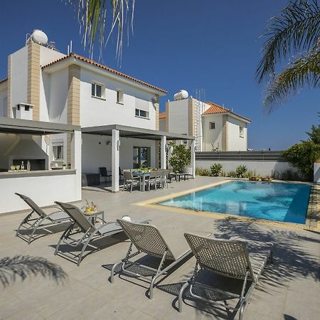 Protaras Villa Sandy Toes พาราลิมนี ภายนอก รูปภาพ