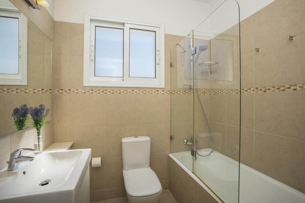 Protaras Villa Sandy Toes พาราลิมนี ภายนอก รูปภาพ