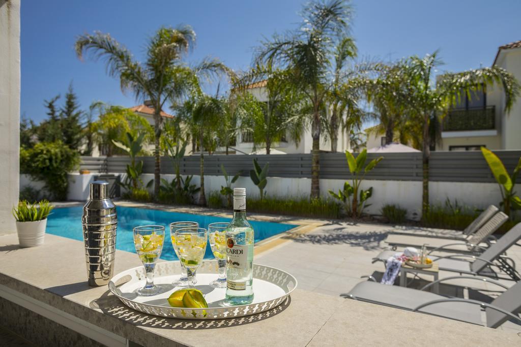 Protaras Villa Sandy Toes พาราลิมนี ภายนอก รูปภาพ